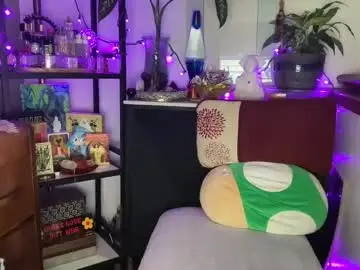 Juicy_jussy  live sex cam