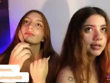 Leah_moon11  live sex cam