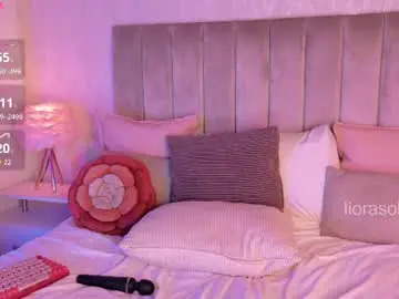 Liarasol  live sex cam