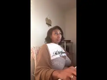 Madam_glam  live sex cam