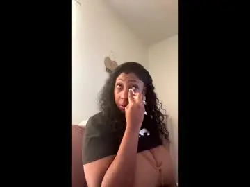 Madam_glam  live sex cam