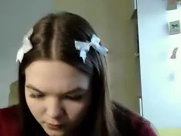 Nessa2007  live sex cam