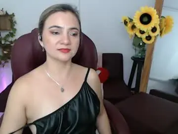 Rebeca_milf  live sex cam