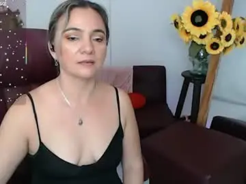 Rebeca_milf  live sex cam