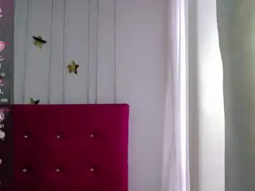 Sara_arias00  live sex cam