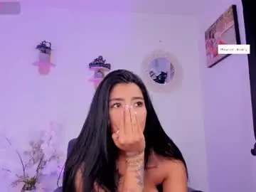 Selenastonne  live sex cam