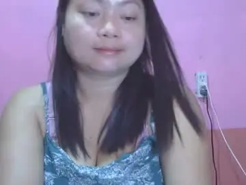 Sweety_curvy09  live sex cam