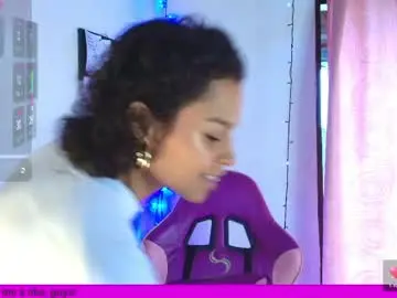 Angel_smile18  live sex cam