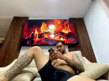 Bonieandclyd  live sex cam