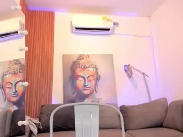 Cinnia_  live sex cam