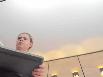 Dorothy_vegga  live sex cam