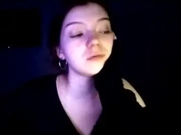 Gaylenesniffin  live sex cam