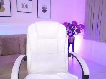 Miaasinclair  live sex cam