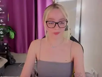 Rockett_bunny  live sex cam