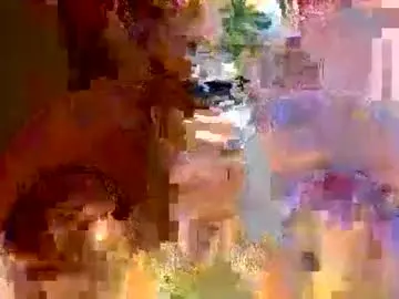 Savagetongu3e  live sex cam