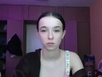 Yuliastar  live sex cam