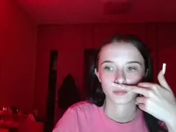 Yuliastar  live sex cam