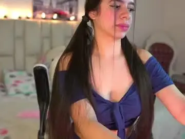 Zoe_turnner_18  live sex cam