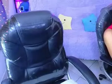 Zoee_pamela99  live sex cam