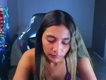 Zoee_pamela99  live sex cam