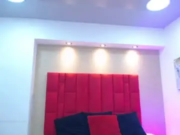 Emilycley  live sex cam