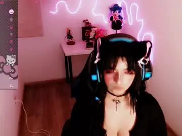 Eternal_moonqs  live sex cam