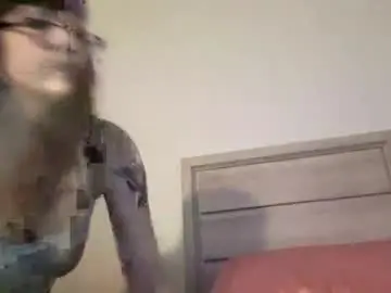 Fragilemasochist  live sex cam