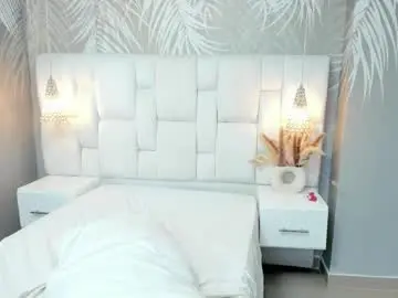 Gabby_cute18  live sex cam