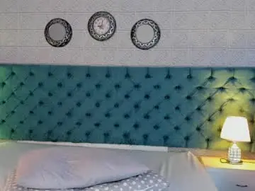Girafmusic  live sex cam