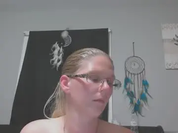 Jadeluv  live sex cam