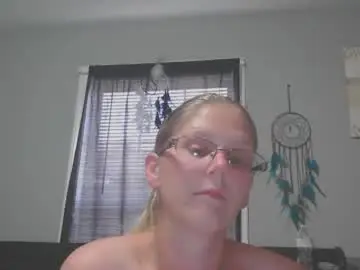 Jadeluv  live sex cam
