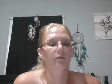 Jadeluv  live sex cam