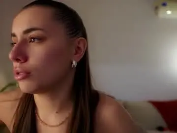 Juliacontrol  live sex cam