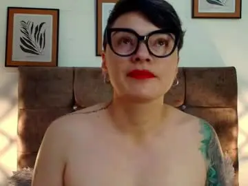 Kat_paradisse  live sex cam