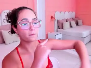 Lindsay_rosee  live sex cam