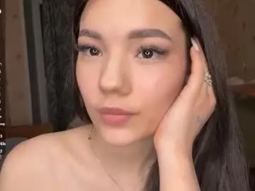 Linhtadt  live sex cam