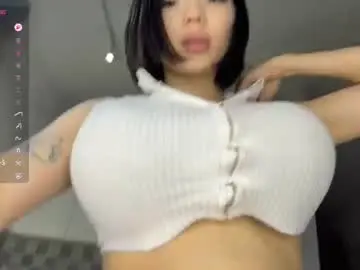 Linhtadt  live sex cam