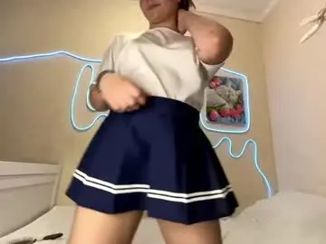 Lonisakoda  live sex cam