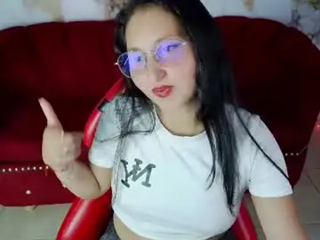 Maureen_m  live sex cam