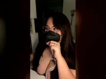 Monyka_tuya  live sex cam
