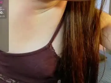 Savannah_h  live sex cam