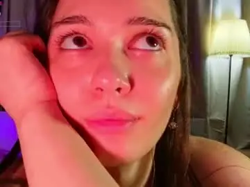 Savannah_h  live sex cam