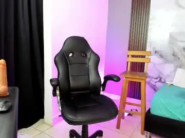 Zafina_95  live sex cam