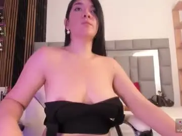 Amaiarojas7  live sex cam