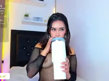Coraline_v  live sex cam