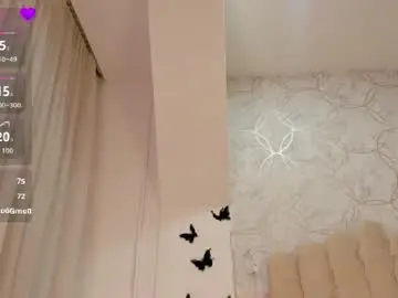 Foxy200__  live sex cam