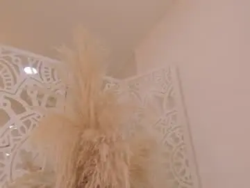 Foxy200__  live sex cam