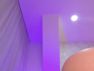 Foxy200__  live sex cam