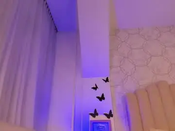 Foxy200__  live sex cam