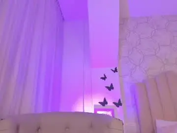 Foxy200__  live sex cam